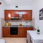D. Matahlija Apartamento Lopar