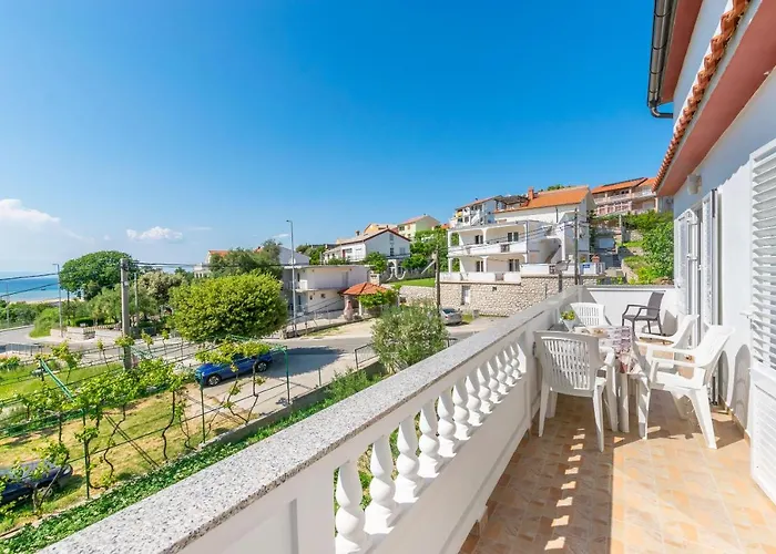 Apartman D. Matahlija Lopar