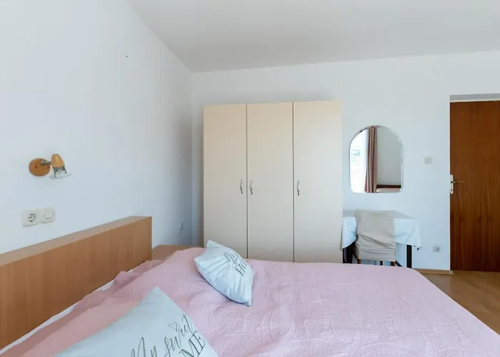 Apartman D. Matahlija