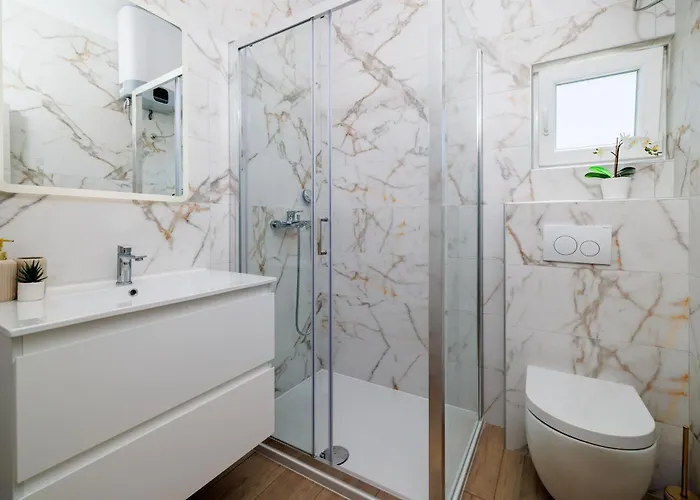 Apartman D. Matahlija *